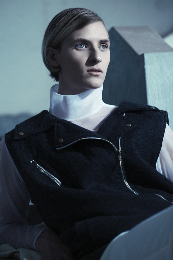 White long sleeve top: Jenevieve Lyons Black undercoat: Merwe Mode White trousers: Jenevieve Lyons