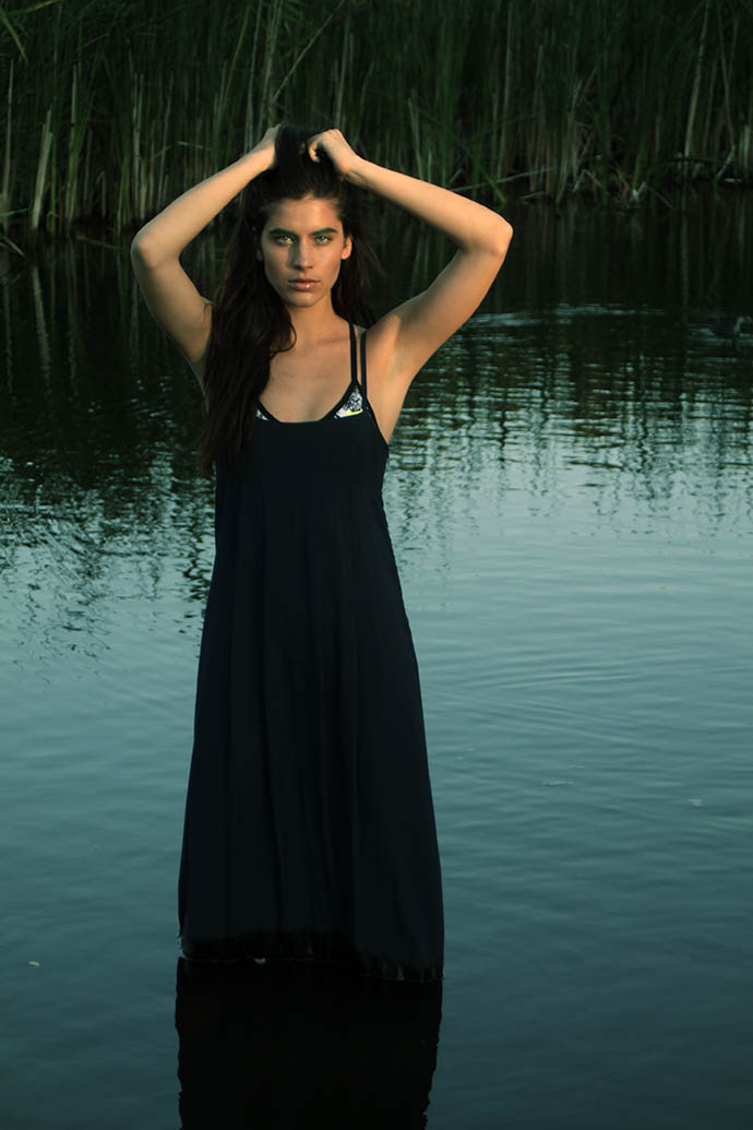 Dress: LEAF Midsummer Dress, Bra: NIKE PRO INDY JEWEL BRA 