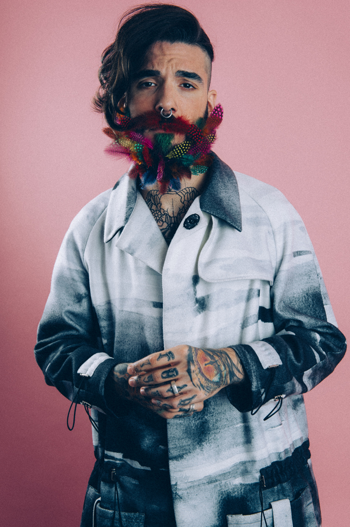 Credit clothing: Coat: CarlotaOMS