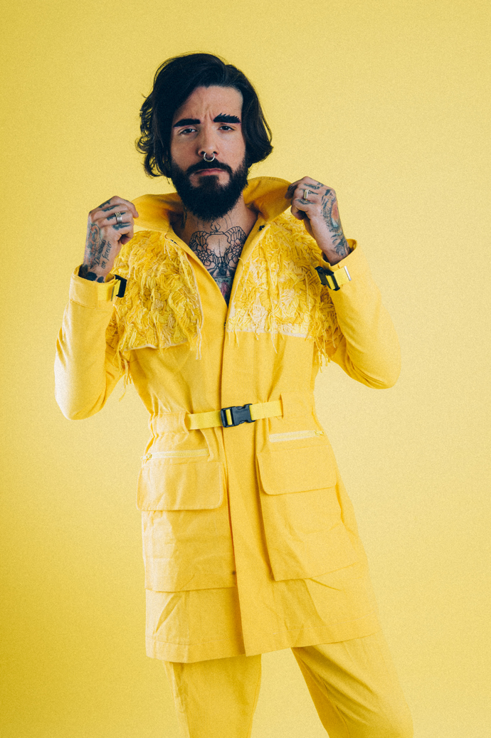 Coat and trousers: CarlotaOMS