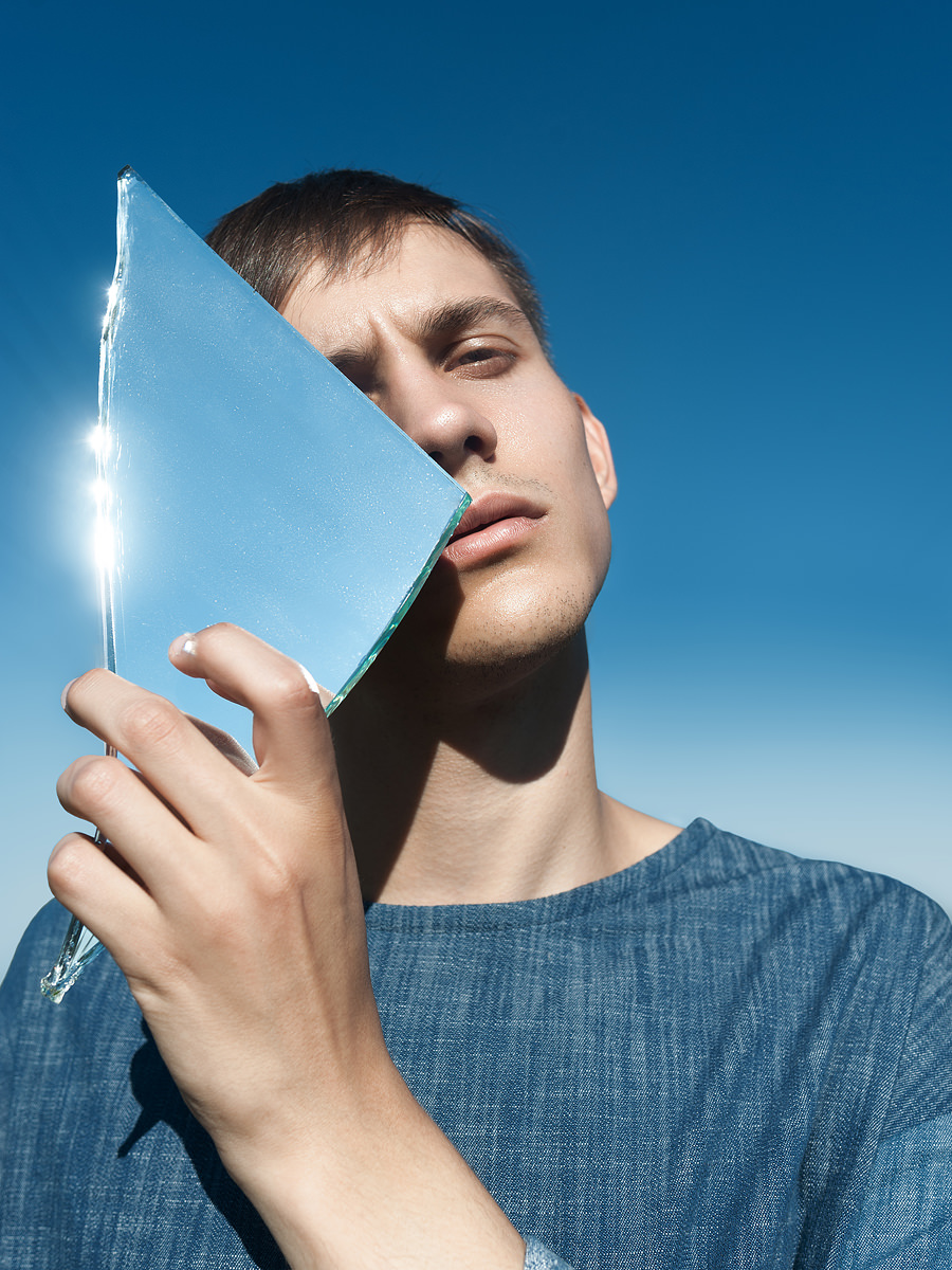 Blue sweatshirt - Vadim Merlis (podium collection fall winter 2016-2017) 